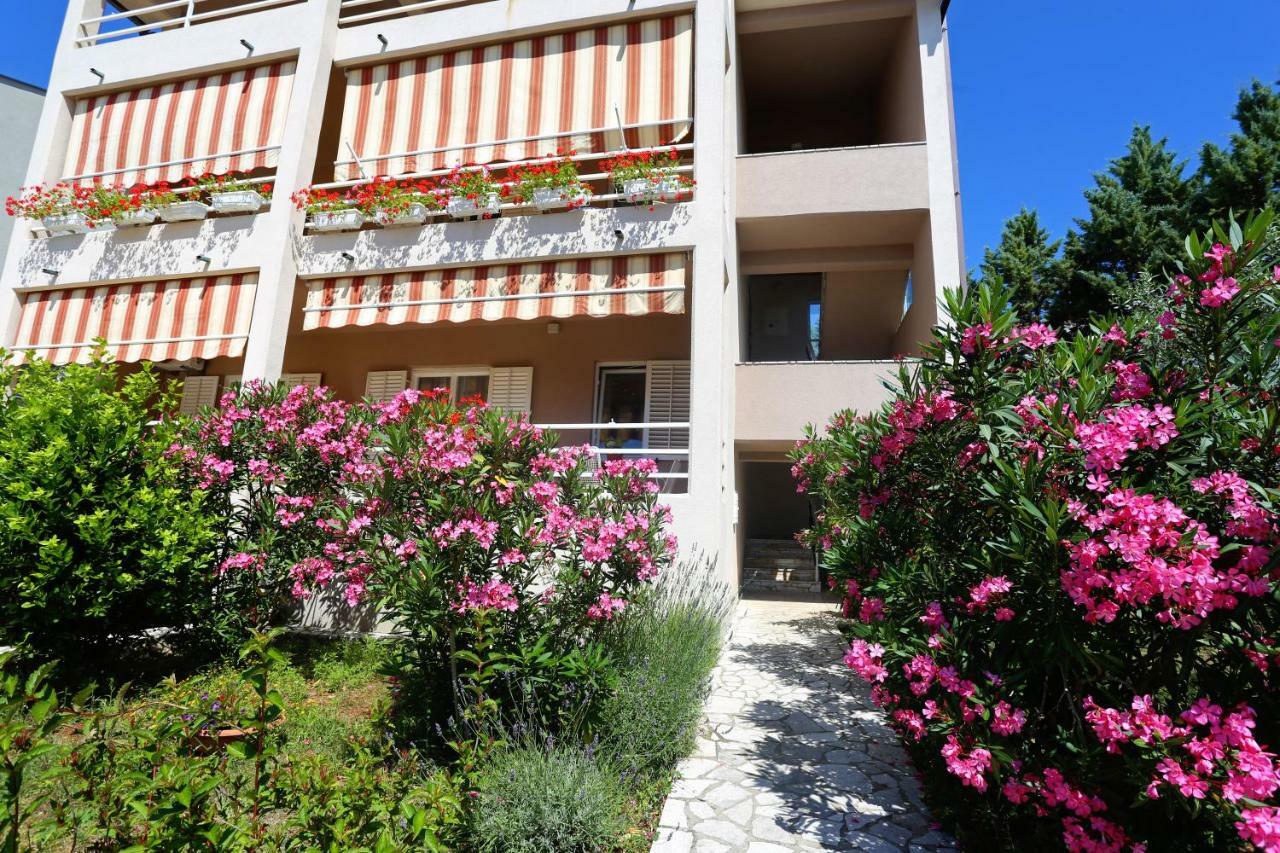 Lemechi Casa Belfior Apartments ラバック エクステリア 写真